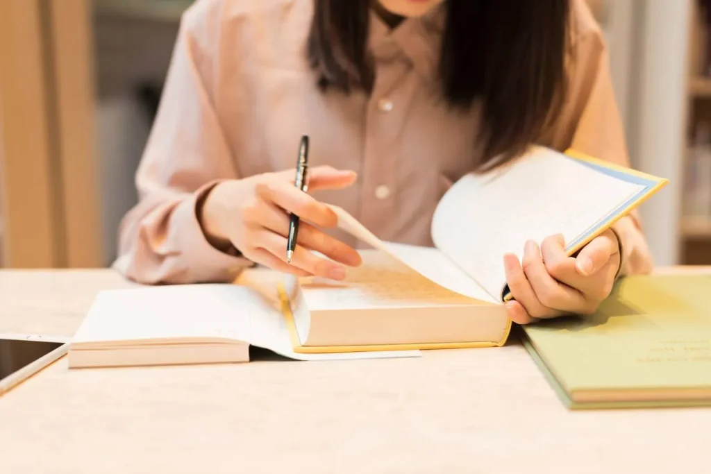 図書館で出会いを探すうえでの注意点